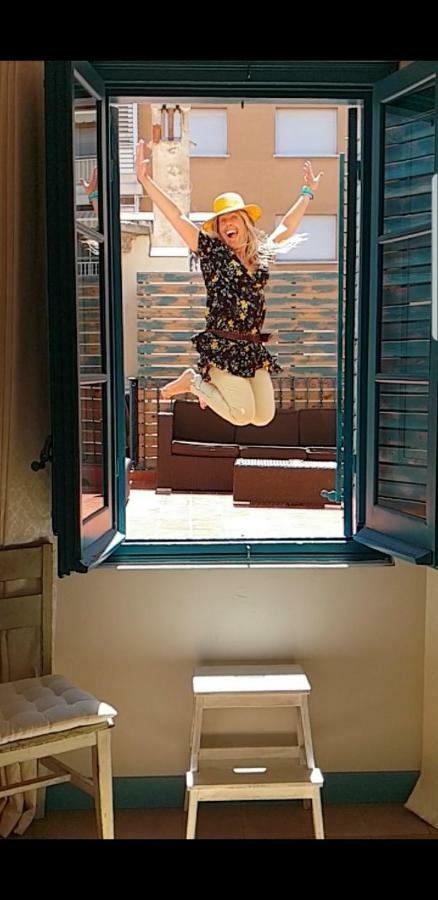 Hotel Hostal Chic Sant Feliu de Guíxols Eksteriør bilde