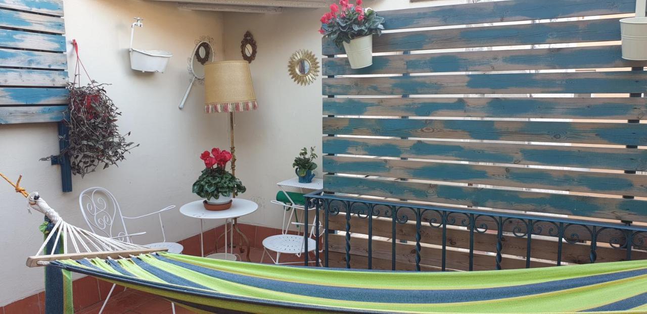 Hotel Hostal Chic Sant Feliu de Guíxols Eksteriør bilde